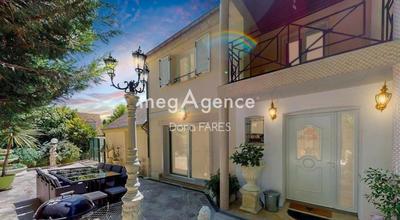 Maison - 165 m² - 7 pièces