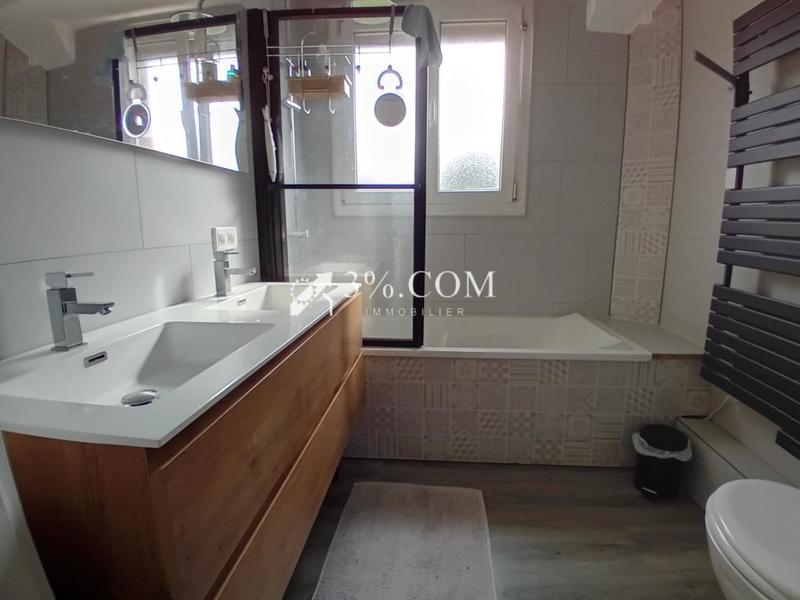 Maison de village - 125 m² - 6 pièces