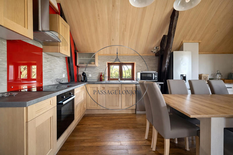 Maison ancienne - 180 m² - 5 pièces