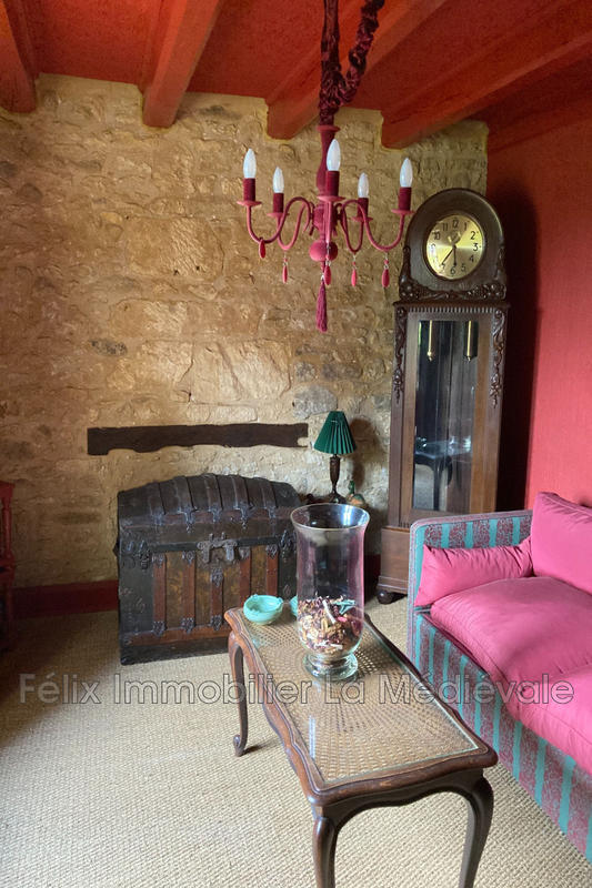 Maison - 185 m² - 4 pièces