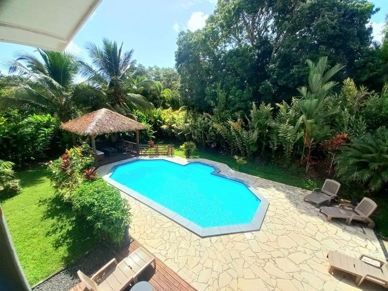 Villa - 257 m² - 9 pièces