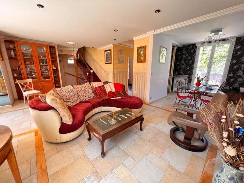 Maison - 130 m² - 5 pièces