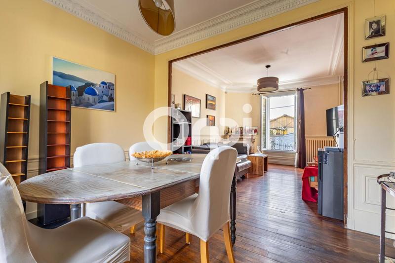 Maison - 105 m² - 6 pièces