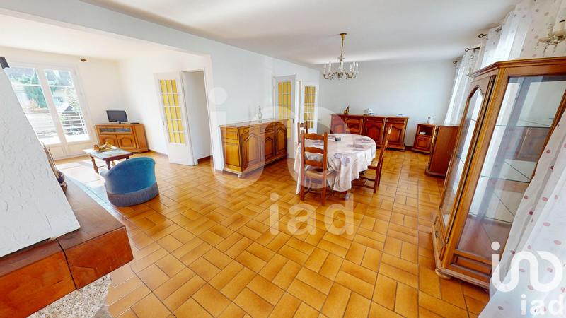 Maison - 145 m² - 7 pièces