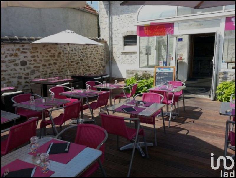 Local commercial - 251 m²