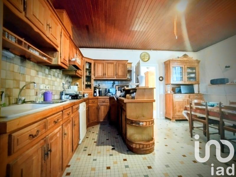 Maison - 204 m² - 5 pièces