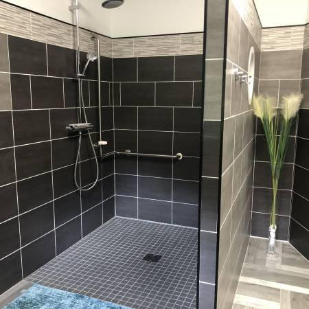 Maison - 230 m² - 9 pièces