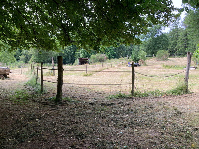 Terrain - 27 500 m²