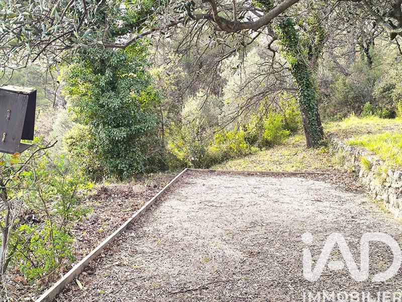 Maison - 232 m² - 6 pièces