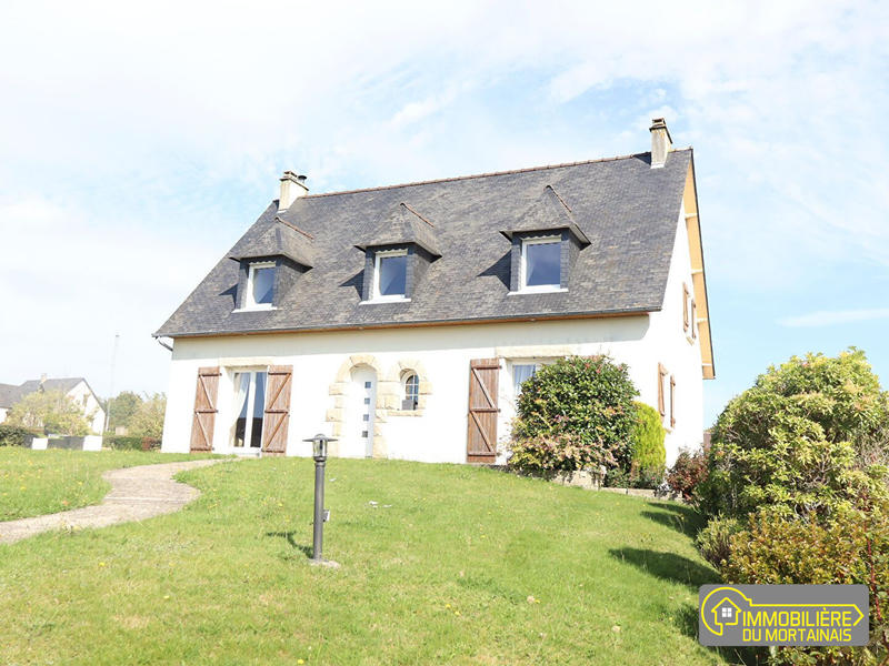 Maison - 140 m² - 5 pièces