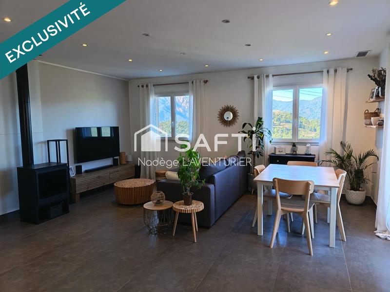 Maison - 137 m² - 6 pièces