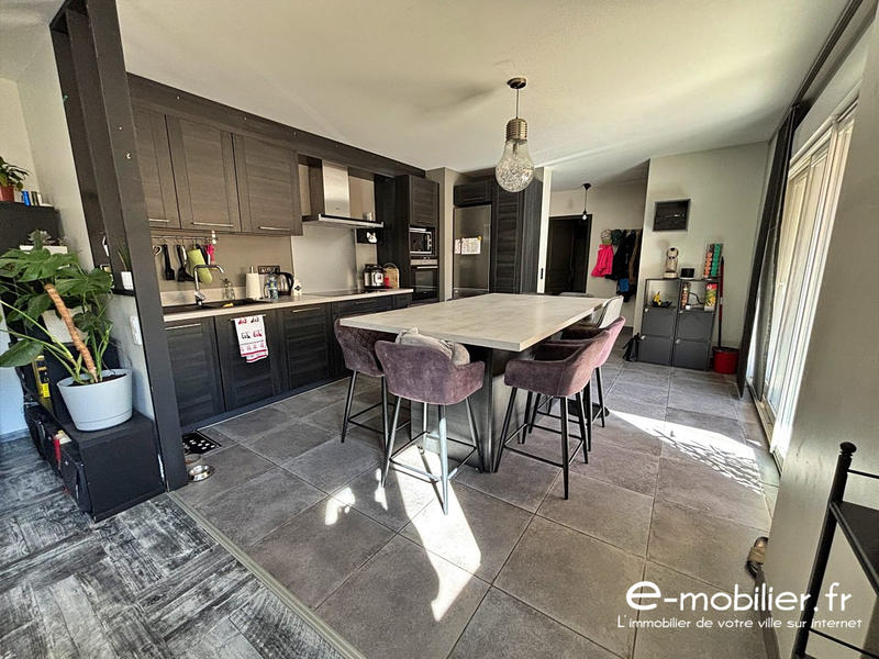 Appartement - 114 m² - 4 pièces