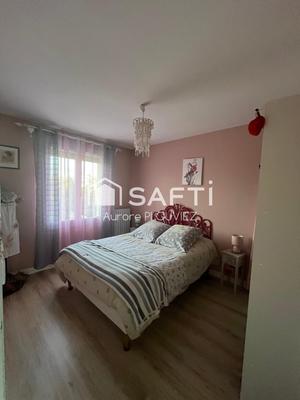 Maison - 80 m² - 5 pièces