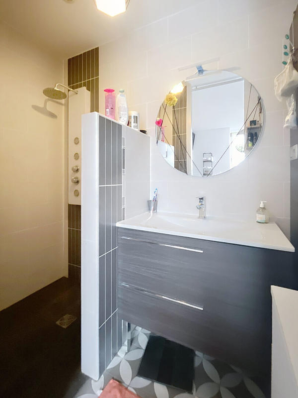 Maison - 157 m² - 8 pièces