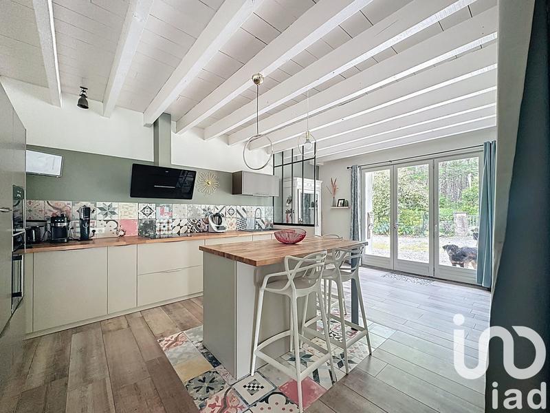 Maison - 140 m² - 5 pièces