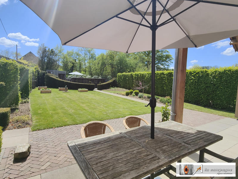 Maison ancienne - 215 m² - 6 pièces