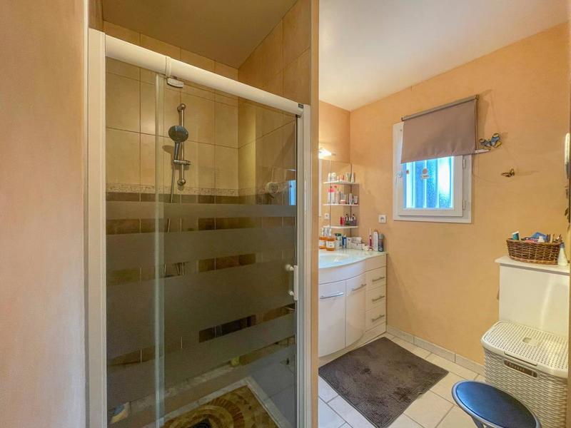 Maison - 80 m² - 5 pièces