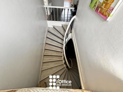 Maison de maîtres - 261 m² - 7 pièces