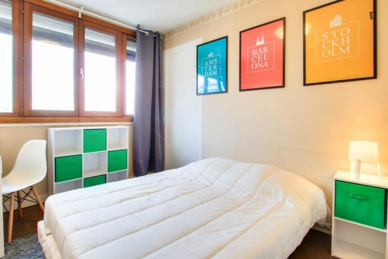 Chambre - 10 m² - 3 pièces