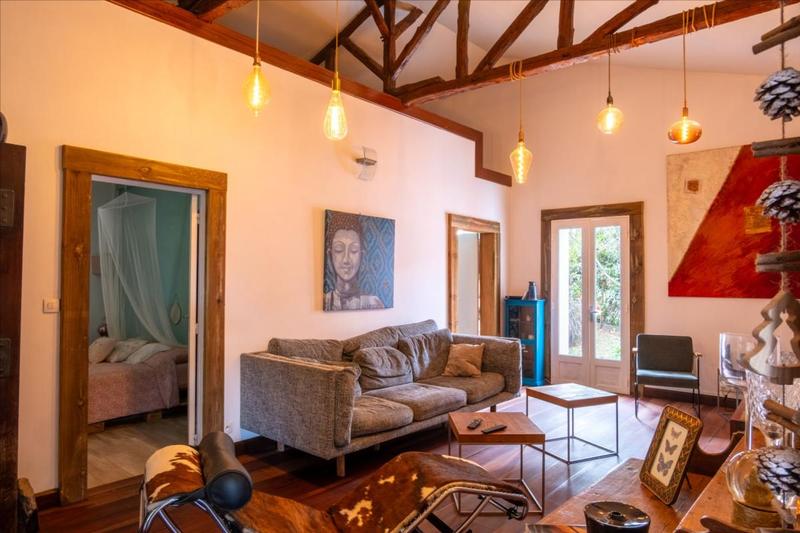 Villa - 187 m² - 6 pièces