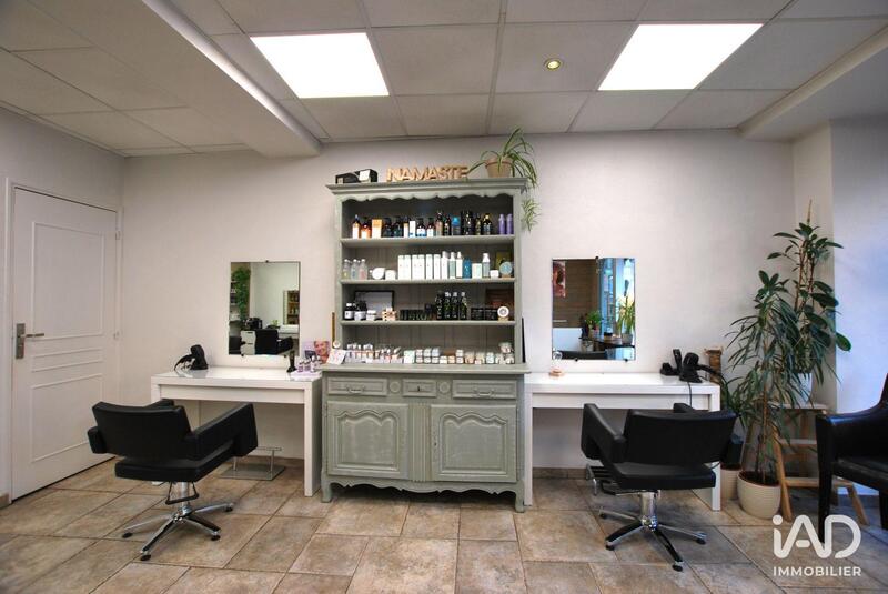 Local commercial - 102 m²