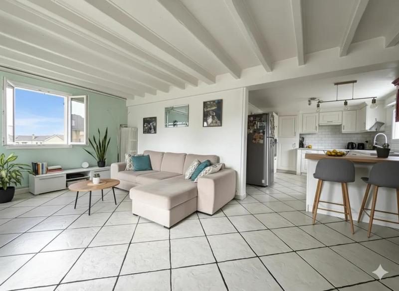 Maison - 110 m² - 6 pièces