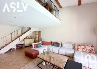 Maison - 200 m² - 6 pièces