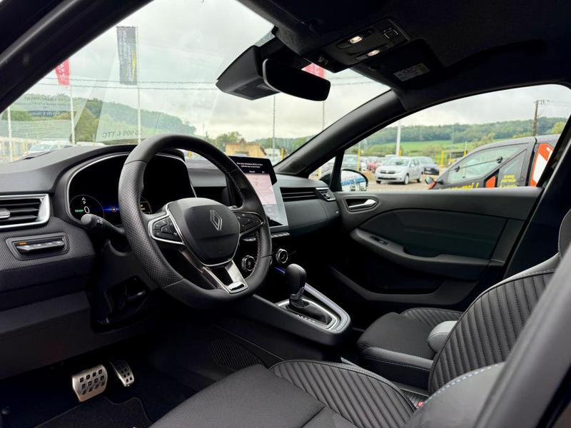 Renault Clio V Esprit Alipine E-Tech Full Hybrid 145