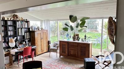 Maison - 123 m² - 4 pièces