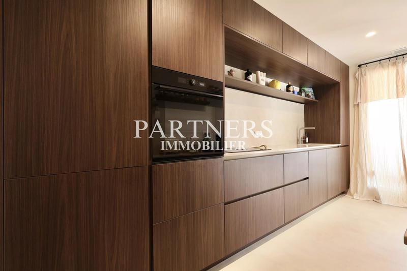 Appartement - 93 m² - 4 pièces