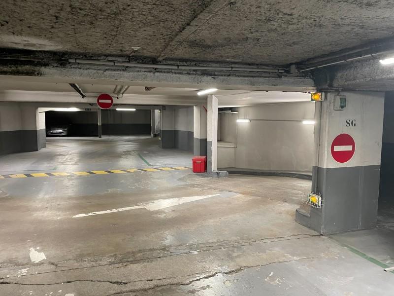 Parking - 10 m²