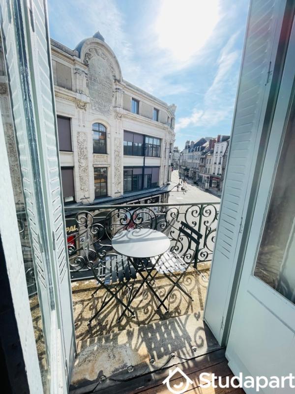 Chambre - 11 m² - 1 pièce