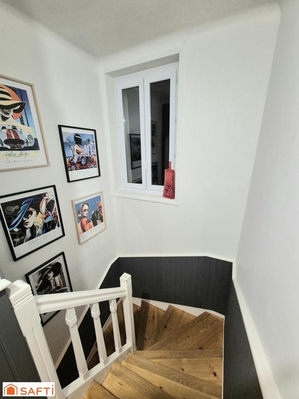 Maison - 150 m² - 7 pièces