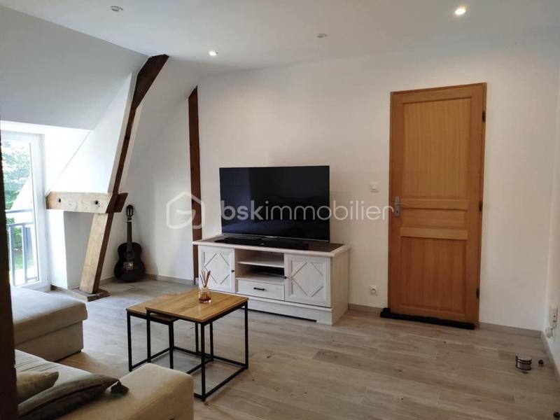 Maison - 248 m² - 11 pièces