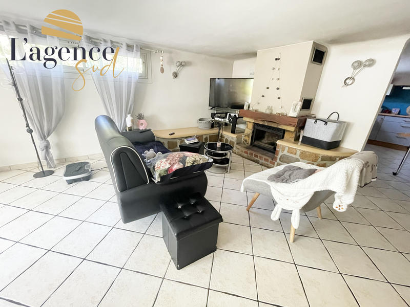 Maison - 200 m² - 7 pièces