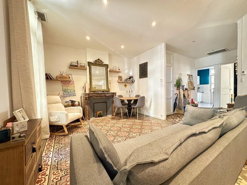 Appartement - 61 m² - 2 pièces