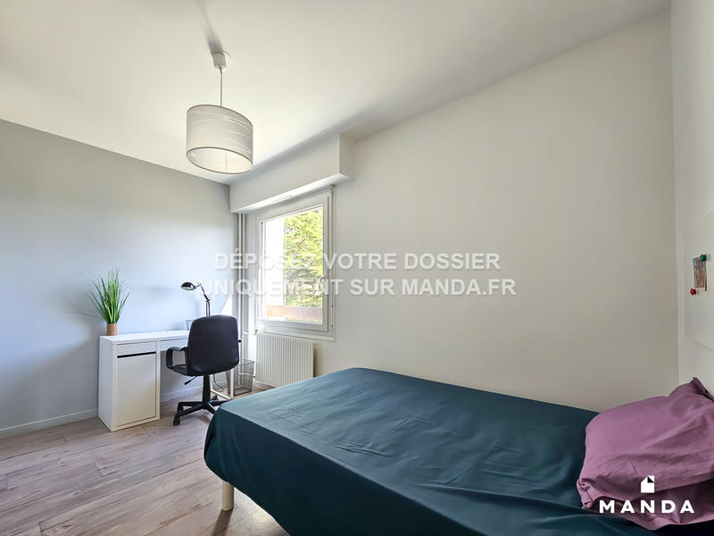 Chambre - 10 m² - 4 pièces