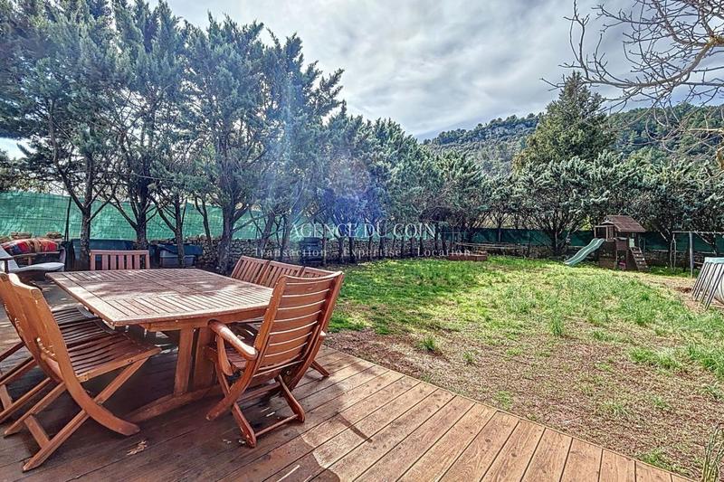 Villa - 101 m² - 4 pièces