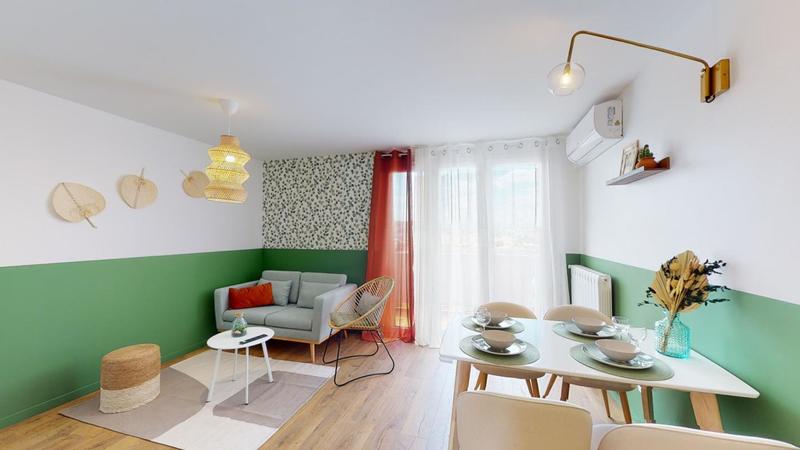 Appartement - 81 m² - 5 pièces