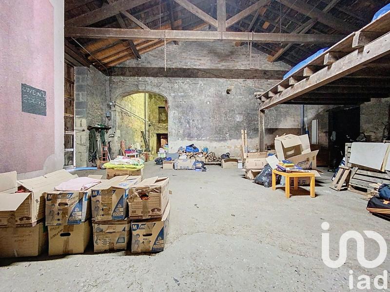 Maison - 267 m² - 9 pièces