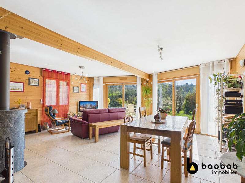 Maison - 116 m² - 5 pièces