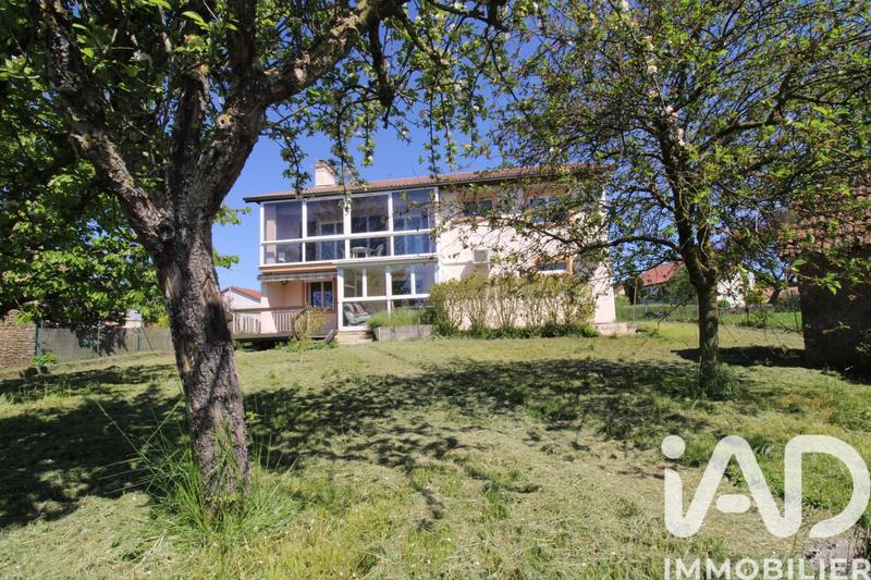 Maison - 152 m² - 7 pièces