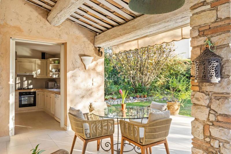 Villa - 170 m² - 5 pièces