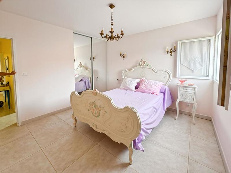 Villa - 175 m² - 6 pièces