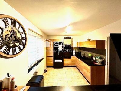 Maison - 183 m² - 7 pièces