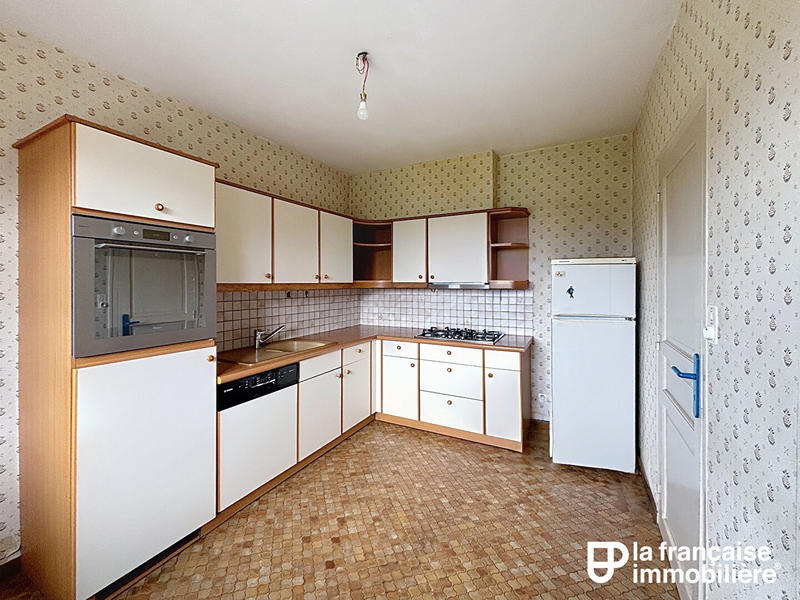 Maison - 102 m² - 5 pièces