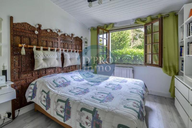 Maison - 144 m² - 5 pièces