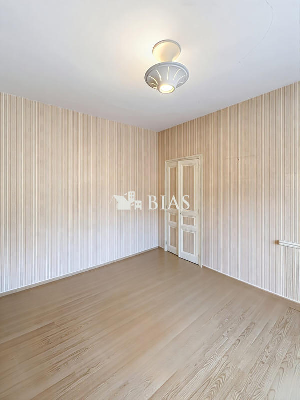 Maison ancienne - 161 m² - 7 pièces