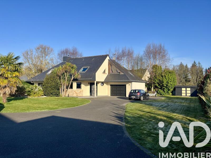 Maison - 175 m² - 7 pièces