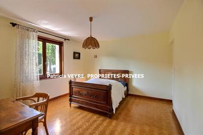 Maison - 138 m² - 7 pièces